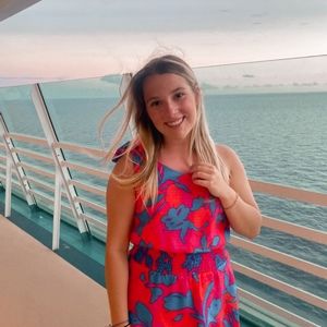 Meet your Posher, Allie